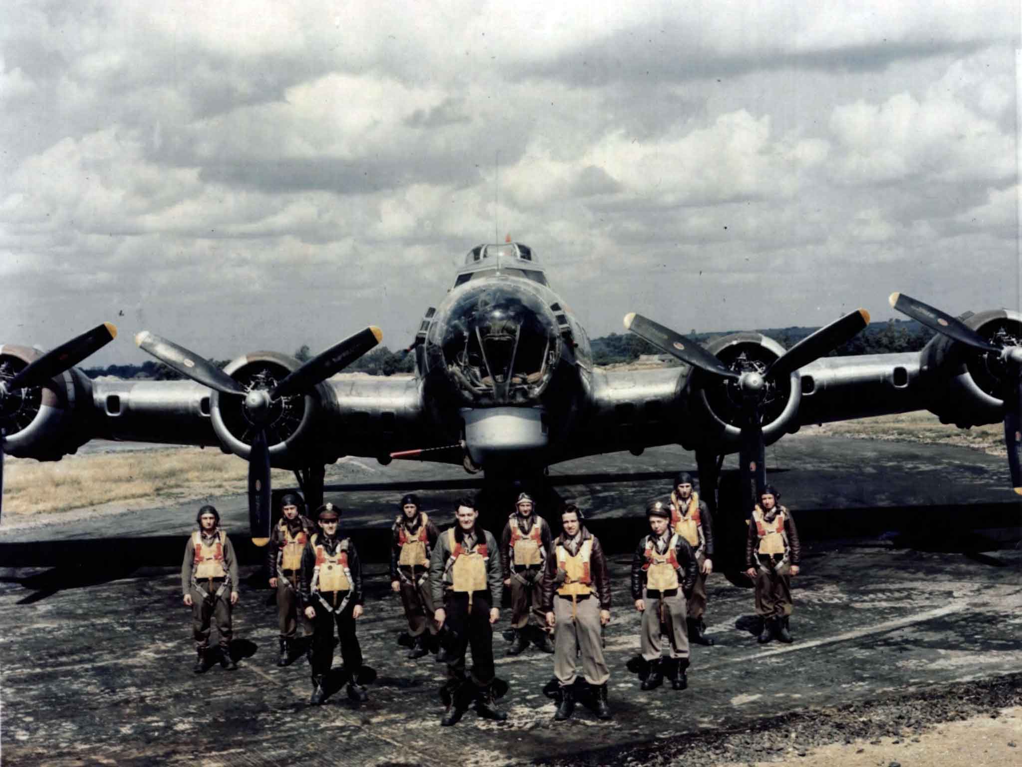 B-17-crew | Footsteps Research | Personalized WWII Research & Storytelling